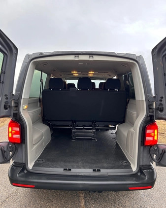 Volkswagen Caravelle cena 89000 przebieg: 193000, rok produkcji 2018 z Zakopane małe 154